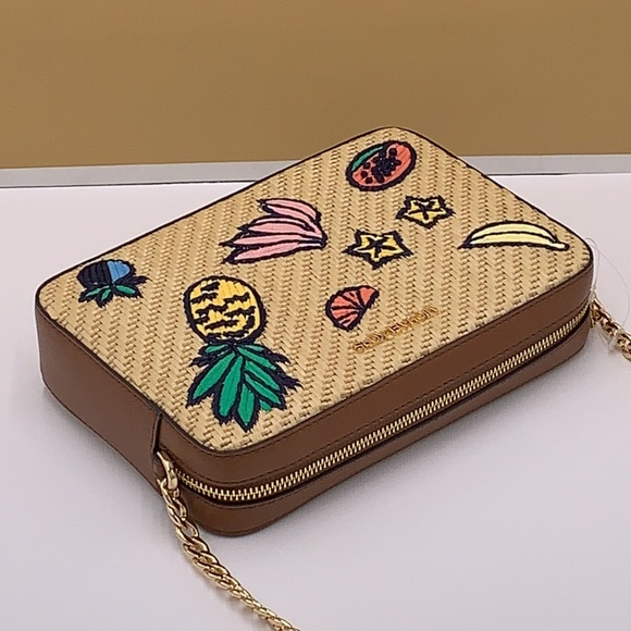 Michael Kors Island Escape Lg JSI EW Crossbody - Picture 9 of 15